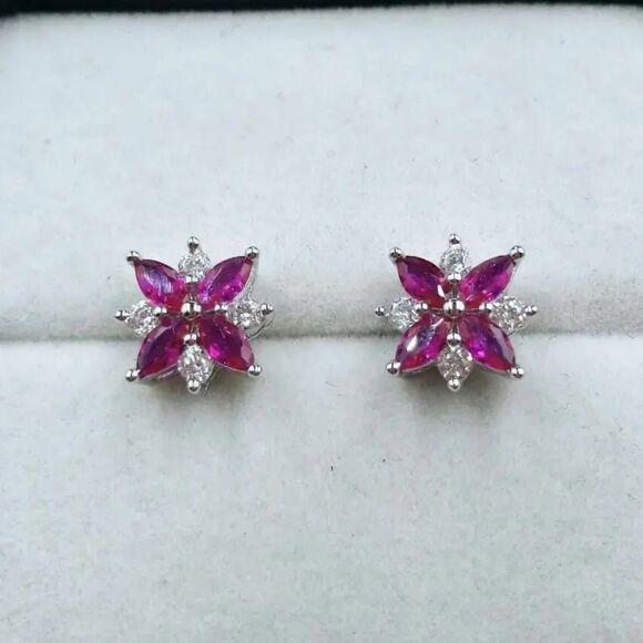 1.14ct Pink Ruby Luxury Stud Earrings - Picture 9 of 13